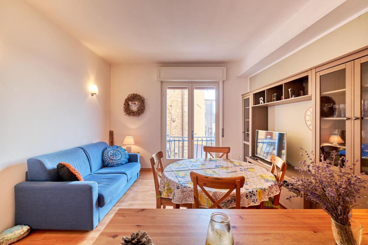 Apartmentsgarda - Residenza Dei Navigatori ตอร์รีเดลเบนาโก ภายนอก รูปภาพ
