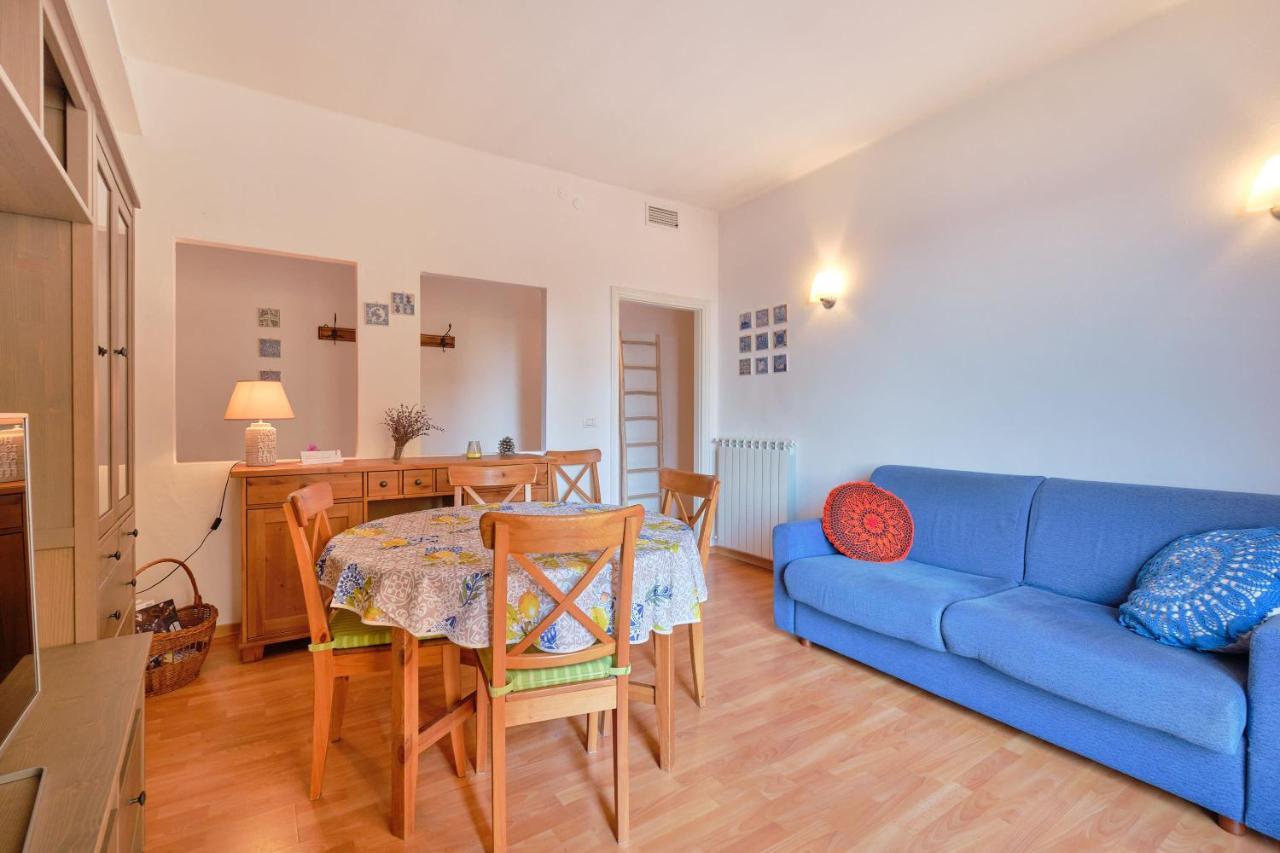 Apartmentsgarda - Residenza Dei Navigatori ตอร์รีเดลเบนาโก ภายนอก รูปภาพ