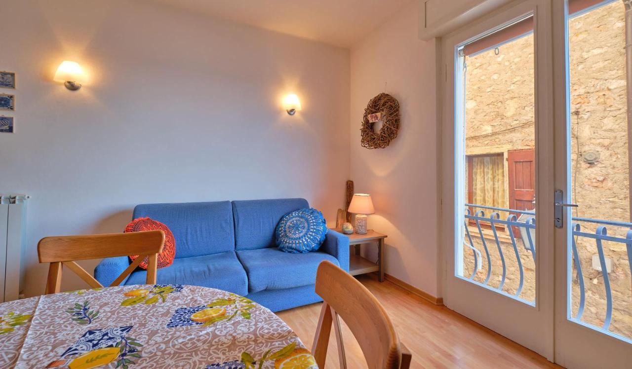 Apartmentsgarda - Residenza Dei Navigatori ตอร์รีเดลเบนาโก ภายนอก รูปภาพ