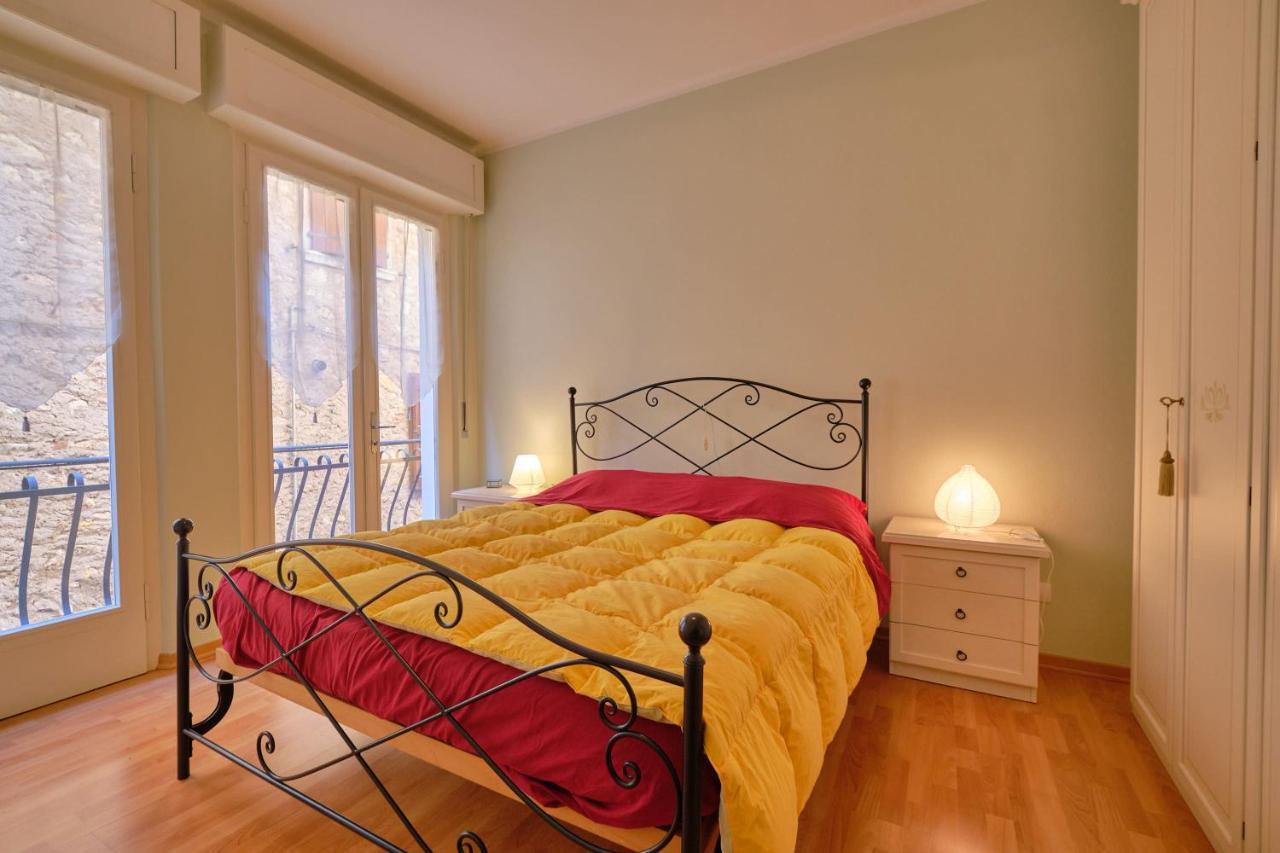 Apartmentsgarda - Residenza Dei Navigatori ตอร์รีเดลเบนาโก ภายนอก รูปภาพ